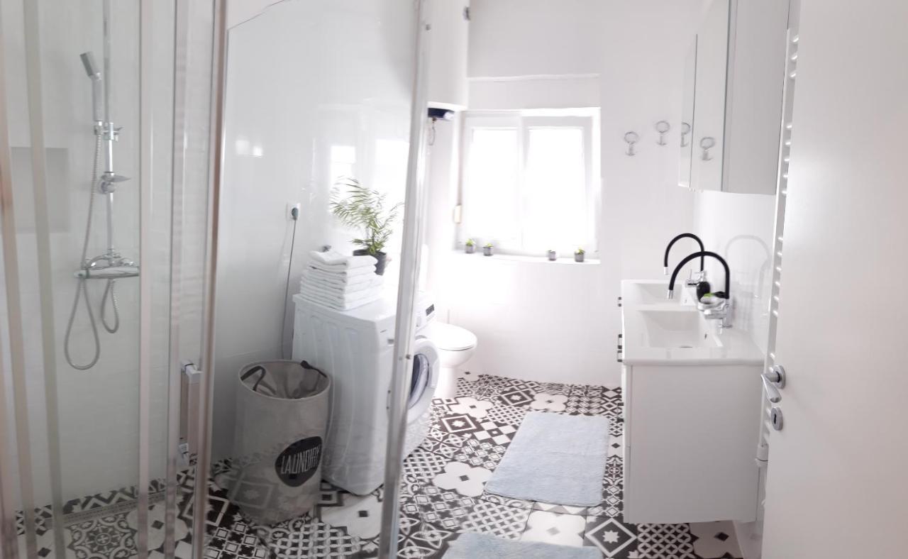 Lili Apartment In Zadar Pet Friendly, Free Parking Zewnętrze zdjęcie