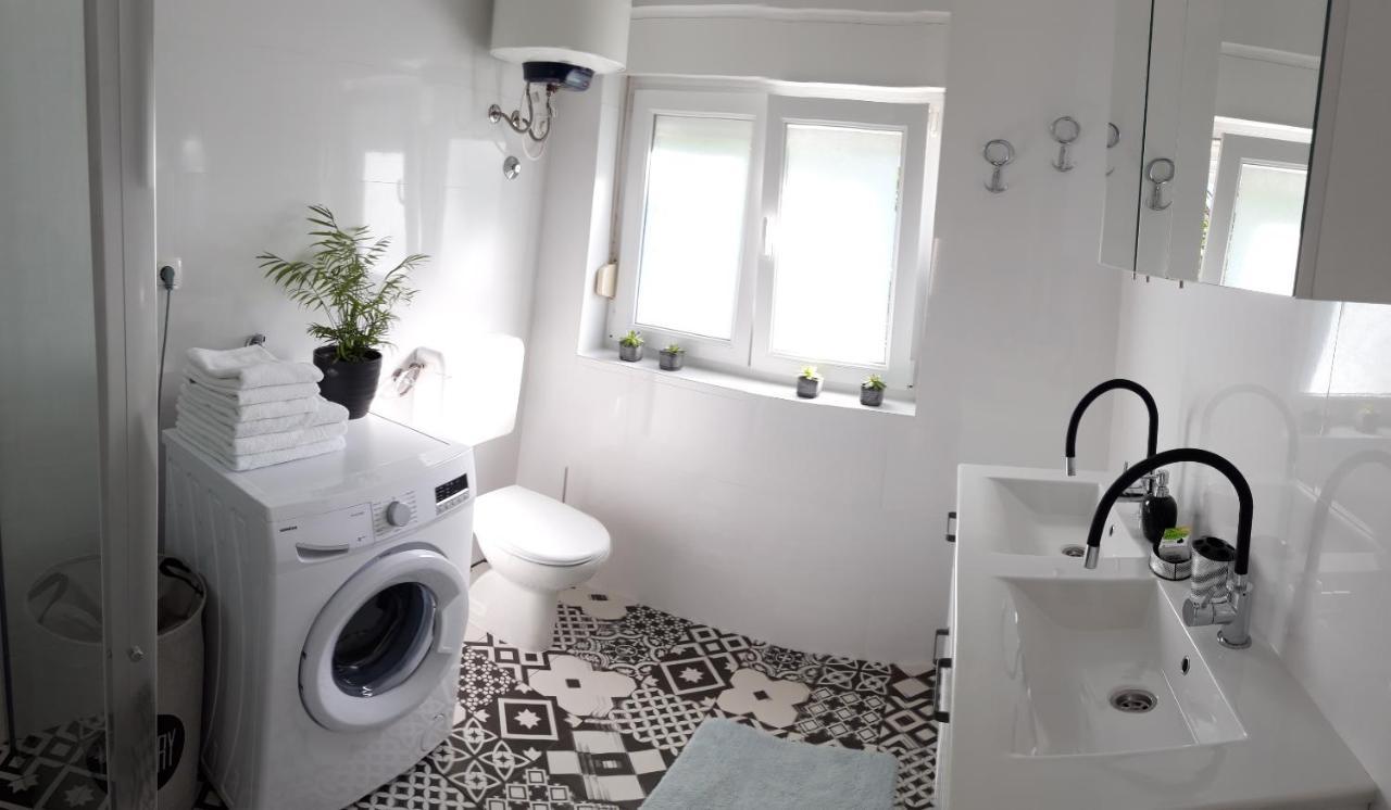 Lili Apartment In Zadar Pet Friendly, Free Parking Zewnętrze zdjęcie